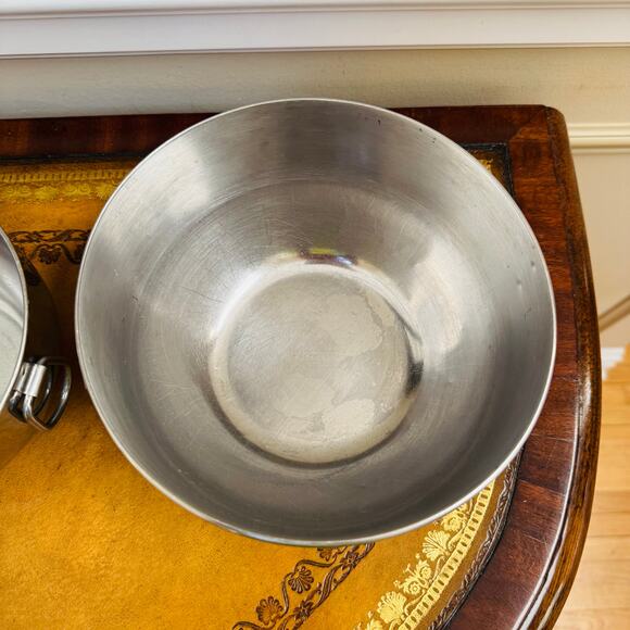 Farberware Stainless Steel 2 Piece Nesting Mixing Bowl Set Thumb Rings - Picture 2 of 9